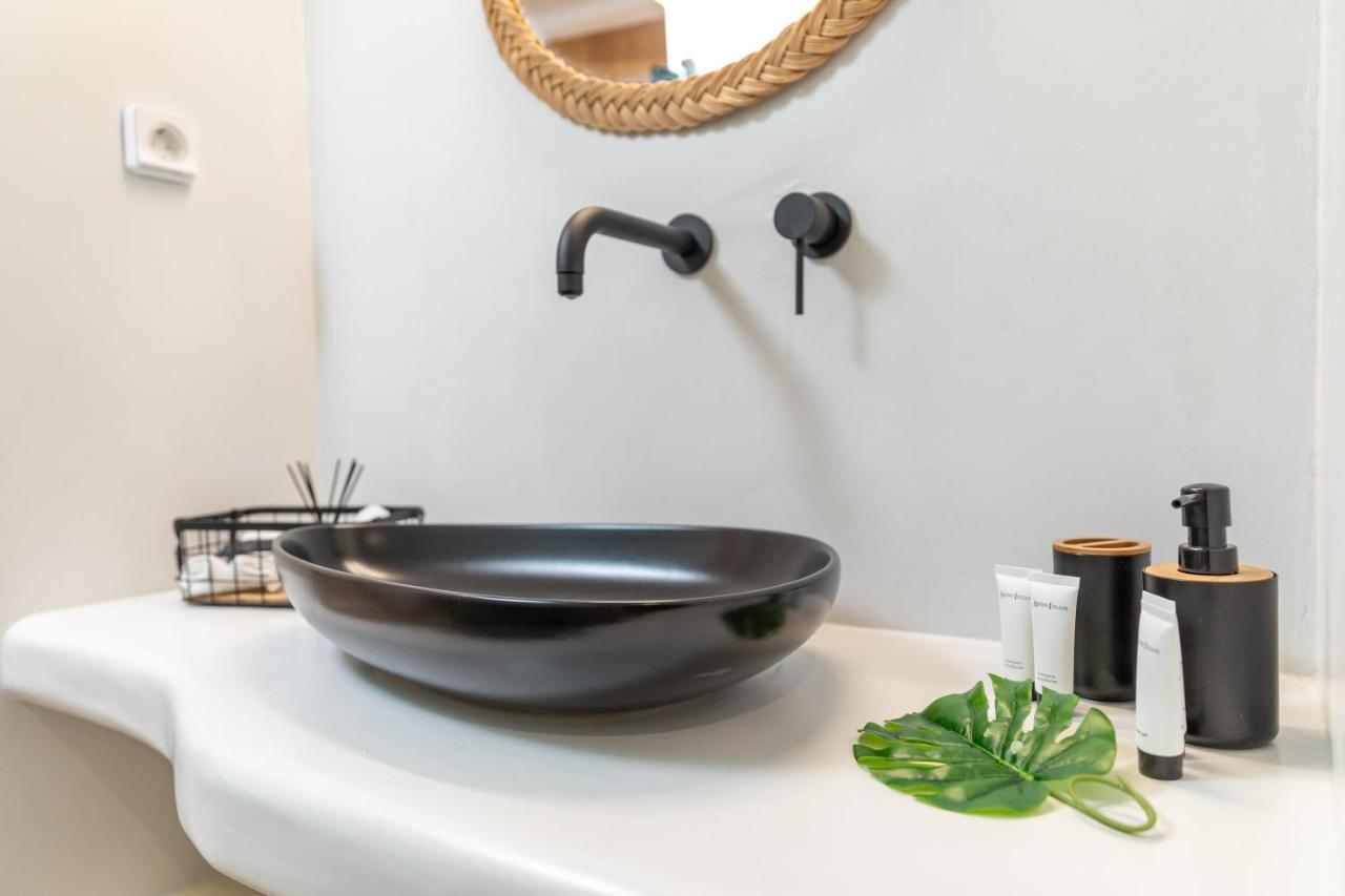 Camares Of Castle - New Luxury Apartments Naxos City Extérieur photo